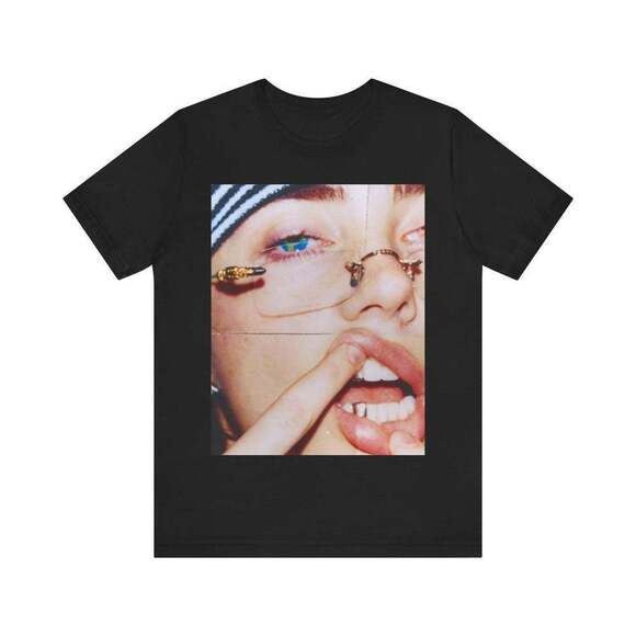 Other - Billie Eilish Unisex Tshirt Gift For Fan 9